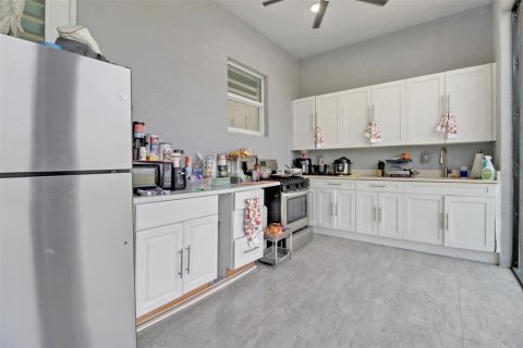 Casa en venta en Naples, Florida, 3 dormitorios, 167.22 m2 № 2211345 - foto 24