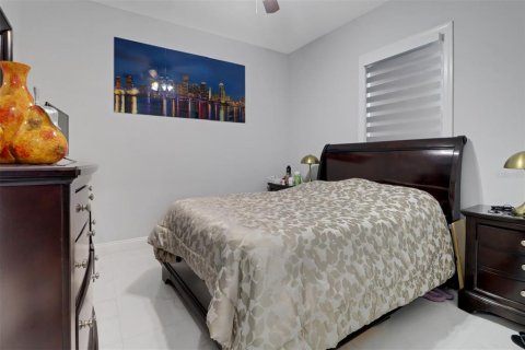 Casa en venta en Naples, Florida, 3 dormitorios, 167.22 m2 № 2211345 - foto 20