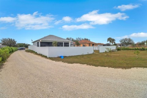 Casa en venta en Naples, Florida, 3 dormitorios, 167.22 m2 № 2211345 - foto 3