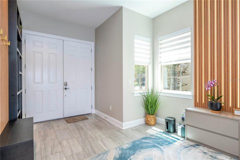 House in Orlando, Florida 5 bedrooms, 269.32 sq.m. № 2147967 - photo 8
