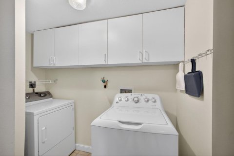 Copropriété à vendre à Jupiter, Floride: 2 chambres, 137.96 m2 № 2147297 - photo 25