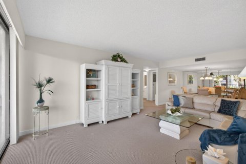 Copropriété à vendre à Jupiter, Floride: 2 chambres, 137.96 m2 № 2147297 - photo 12