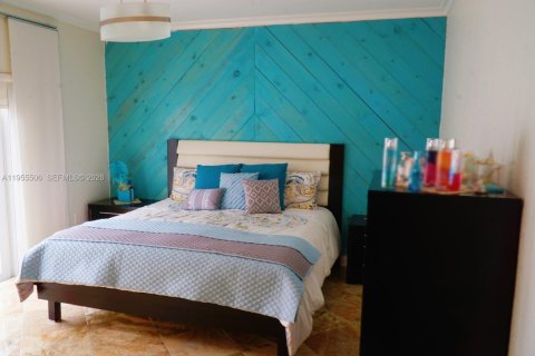 Casa en alquiler en Miami Lakes, Florida, 4 dormitorios, 206.43 m2 № 2020402 - foto 22