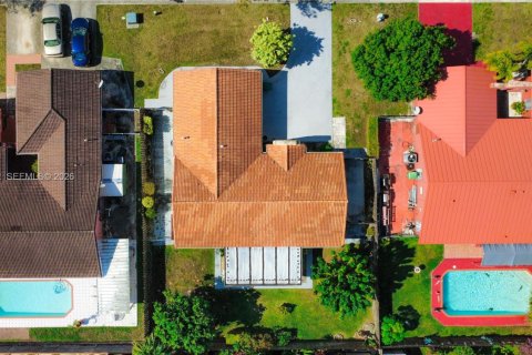 Villa ou maison à vendre à Miami, Floride: 3 chambres, 131.74 m2 № 2080400 - photo 3