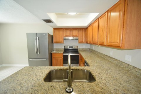 House in Lakeland, Florida 3 bedrooms, 144.74 sq.m. № 1903589 - photo 18