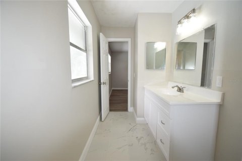 House in Lakeland, Florida 3 bedrooms, 144.74 sq.m. № 1903589 - photo 29