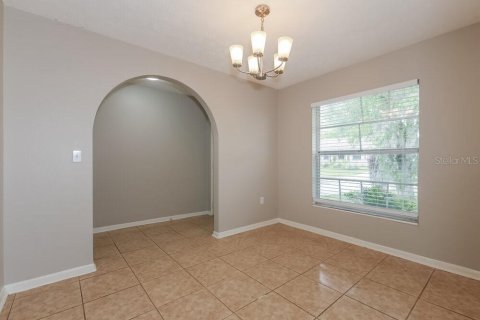 Villa ou maison à louer à Tampa, Floride: 3 chambres, 137.96 m2 № 2117092 - photo 6