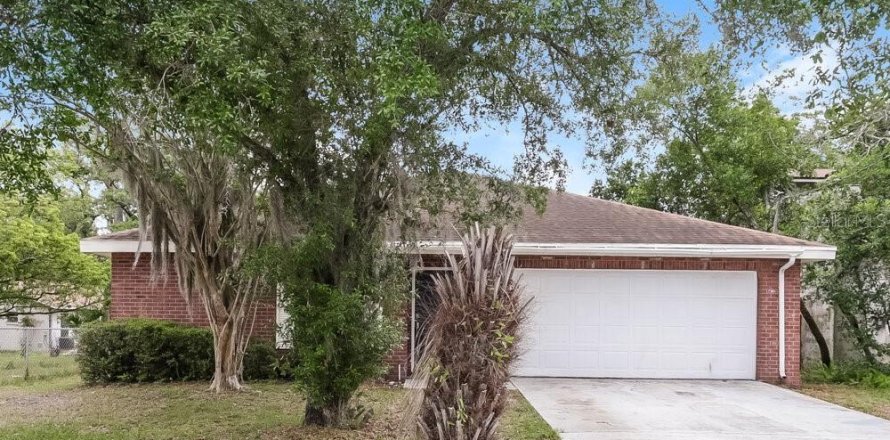Villa ou maison à Tampa, Floride 3 chambres, 137.96 m2 № 2117092