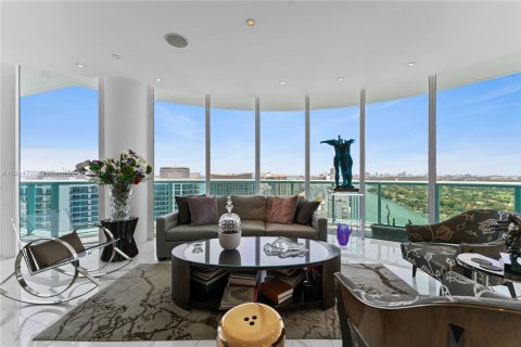 Copropriété à louer à Miami Beach, Floride: 3 chambres, 241.55 m2 № 1970984 - photo 25