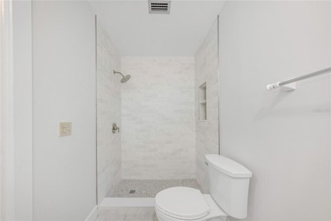 Condominio en venta en Saint Petersburg, Florida, 2 dormitorios, 130.06 m2 № 2210516 - foto 13