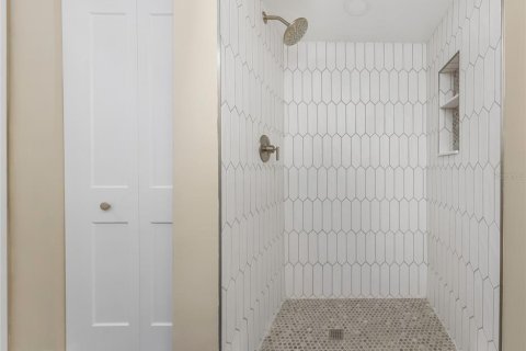 Condominio en venta en Saint Petersburg, Florida, 2 dormitorios, 130.06 m2 № 2210516 - foto 18