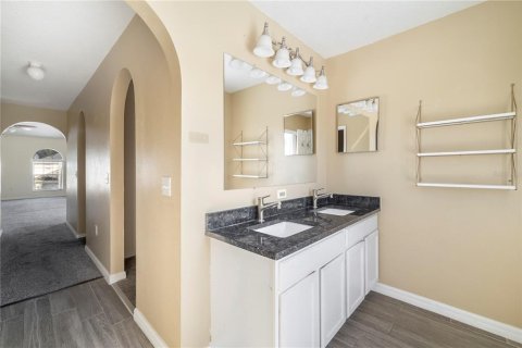 Villa ou maison à vendre à Davenport, Floride: 4 chambres, 280.56 m2 № 2224346 - photo 23