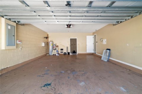 Villa ou maison à vendre à Davenport, Floride: 4 chambres, 280.56 m2 № 2224346 - photo 15