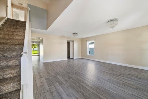 Villa ou maison à vendre à Davenport, Floride: 4 chambres, 280.56 m2 № 2224346 - photo 6