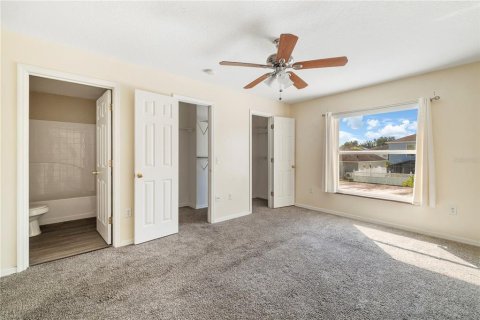 Villa ou maison à vendre à Davenport, Floride: 4 chambres, 280.56 m2 № 2224346 - photo 25