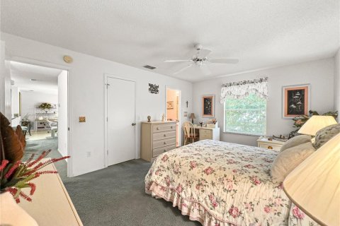 House in The Villages, Florida 2 bedrooms, 104.14 sq.m. № 1757235 - photo 19