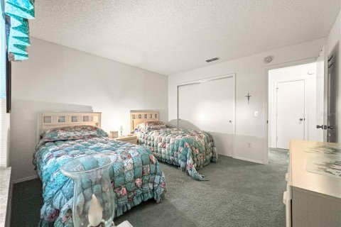 House in The Villages, Florida 2 bedrooms, 104.14 sq.m. № 1757235 - photo 25