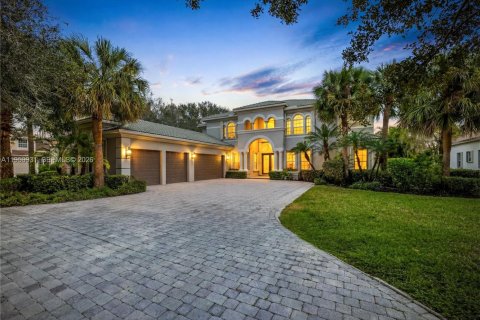 House in Parkland, Florida 5 bedrooms, 465.16 sq.m. № 2019720