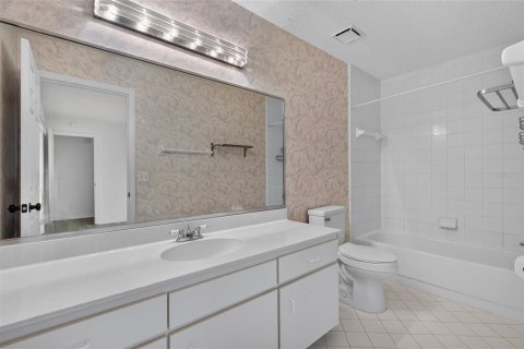 Купить виллу или дом в Палм-Кост, Флорида 10 комнат, 270.25м2, № 2149011 - фото 28