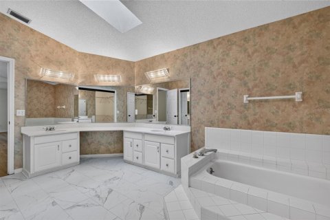 Купить виллу или дом в Палм-Кост, Флорида 10 комнат, 270.25м2, № 2149011 - фото 24