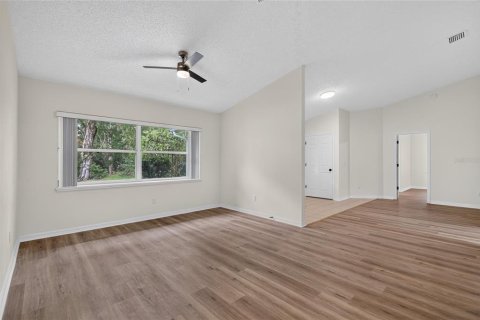 Купить виллу или дом в Палм-Кост, Флорида 10 комнат, 270.25м2, № 2149011 - фото 15