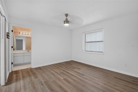 Купить виллу или дом в Палм-Кост, Флорида 10 комнат, 270.25м2, № 2149011 - фото 26