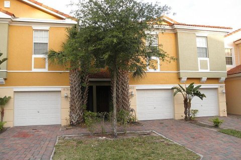 Townhouse in West Palm Beach, Florida 3 bedrooms, 124.3 sq.m. № 2086563