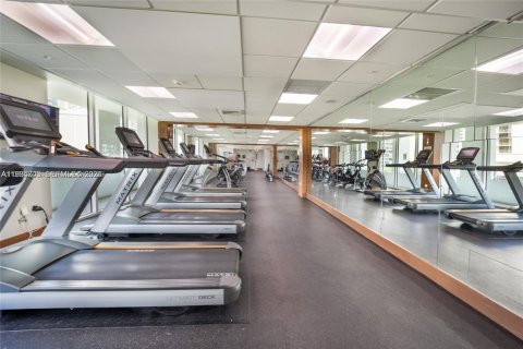 Condominio en venta en Miami, Florida, 1 dormitorio, 98.1 m2 № 2063042 - foto 24