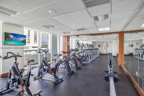 Condominio en venta en Miami, Florida, 1 dormitorio, 98.1 m2 № 2063042 - foto 23