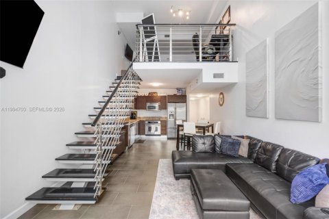 Condominio en venta en Miami, Florida, 1 dormitorio, 98.1 m2 № 2063042 - foto 11