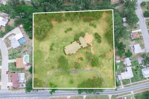 Villa ou maison à vendre à Wauchula, Floride: 34 chambres, 303.98 m2 № 2403253 - photo 8