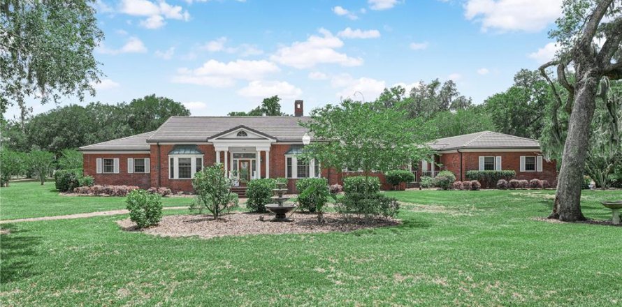 Villa ou maison à Wauchula, Floride 34 chambres, 303.98 m2 № 2403253