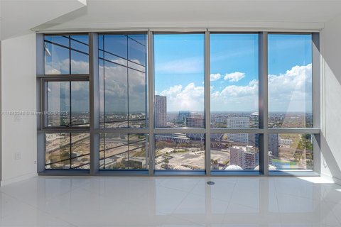 Copropriété à louer à Miami, Floride: 1 chambre № 1939923 - photo 6