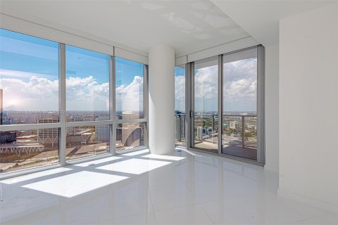Copropriété à louer à Miami, Floride: 1 chambre № 1939923 - photo 16