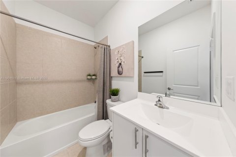 Купить таунхаус в Хомстед, Флорида 3 спальни, 129.41м2, № 1955101 - фото 14