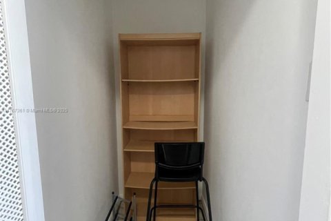 Condominio en venta en Fort Lauderdale, Florida, 1 dormitorio, 64.1 m2 № 1691364 - foto 10