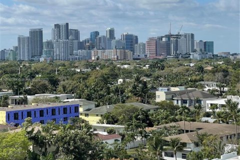 Condominio en venta en Fort Lauderdale, Florida, 1 dormitorio, 64.1 m2 № 1691364 - foto 15
