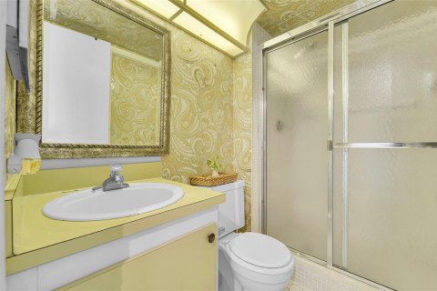 Copropriété à vendre à Tamarac, Floride: 2 chambres, 88.26 m2 № 2250416 - photo 20