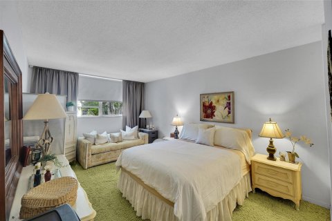Copropriété à vendre à Tamarac, Floride: 2 chambres, 88.26 m2 № 2250416 - photo 14