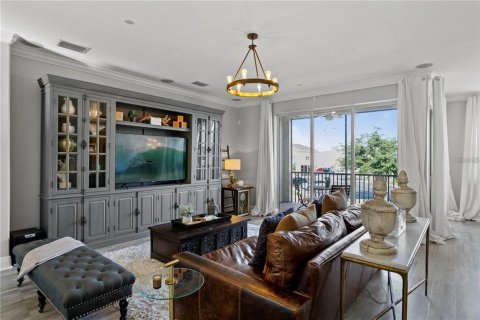 Townhouse in Tampa, Florida 3 bedrooms, 207.26 sq.m. № 1886977 - photo 2