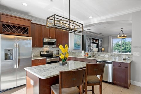 Townhouse in Tampa, Florida 3 bedrooms, 207.26 sq.m. № 1886977 - photo 9
