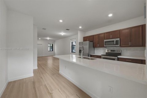 Adosado en venta en Fort Lauderdale, Florida, 3 dormitorios, 142.98 m2 № 2186142 - foto 9