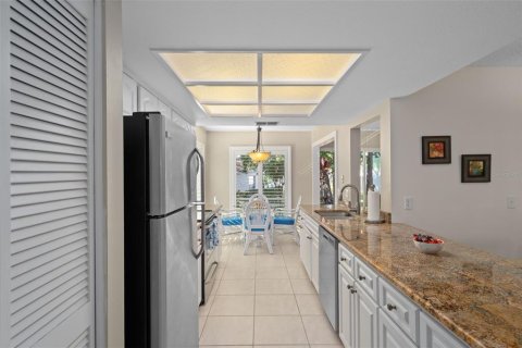 House in Spring Hill, Florida 2 bedrooms, 152.55 sq.m. № 2142813 - photo 18