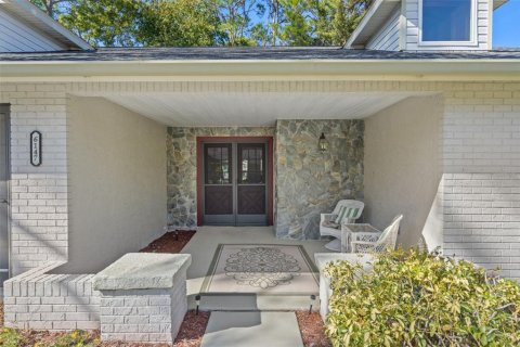 House in Spring Hill, Florida 2 bedrooms, 152.55 sq.m. № 2142813 - photo 4