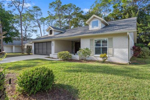 House in Spring Hill, Florida 2 bedrooms, 152.55 sq.m. № 2142813 - photo 3