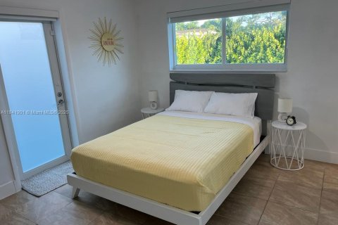 Casa en venta en Pembroke Pines, Florida, 3 dormitorios, 123.56 m2 № 1839519 - foto 8
