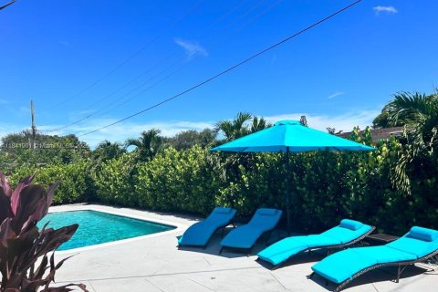 Casa en venta en Pembroke Pines, Florida, 3 dormitorios, 123.56 m2 № 1839519 - foto 22