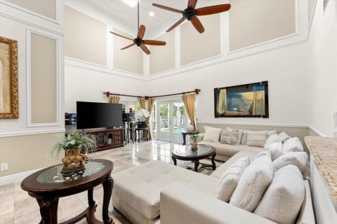 House in West Palm Beach, Florida 4 bedrooms, 306.21 sq.m. № 2187090 - photo 6