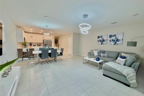 Adosado en venta en Kissimmee, Florida, 3 dormitorios, 163.04 m2 № 1899579 - foto 15