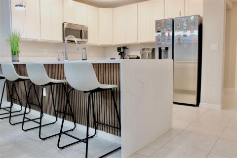 Adosado en venta en Kissimmee, Florida, 3 dormitorios, 163.04 m2 № 1899579 - foto 5